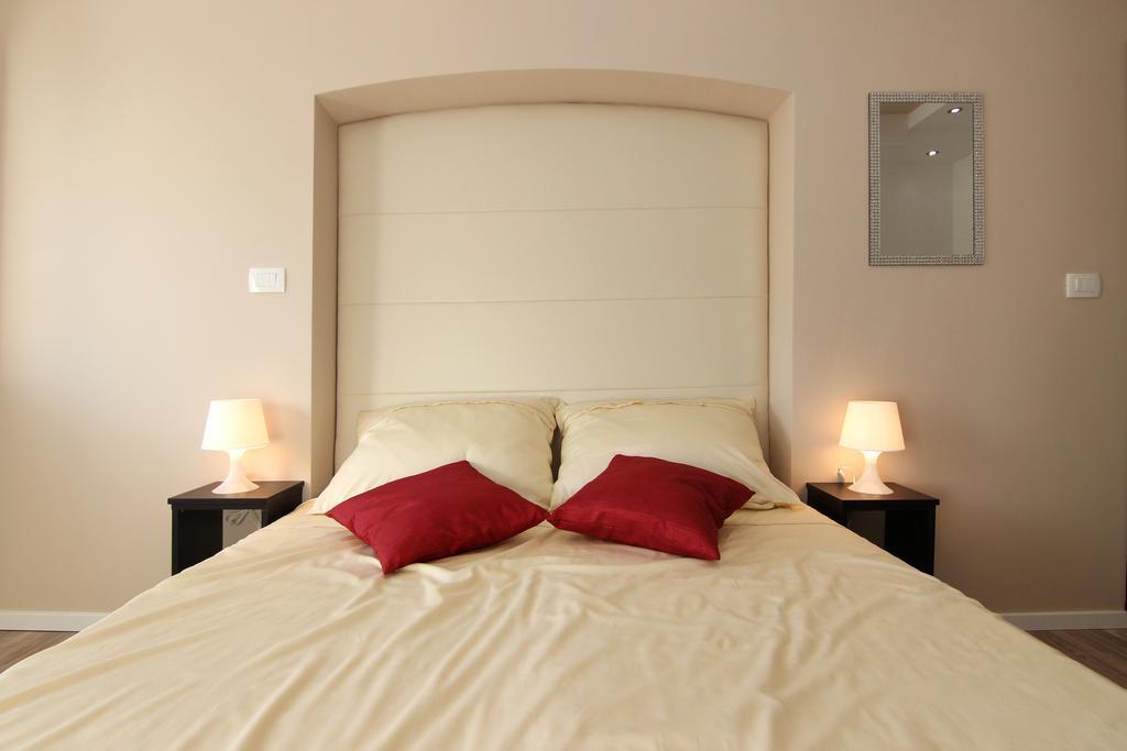 Apartment Livaja Сплит Экстерьер фото
